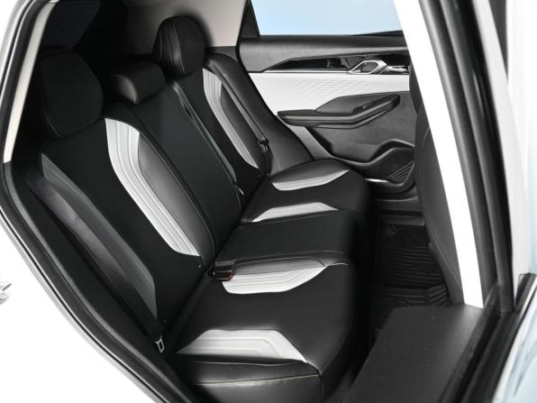 Geely Coolray I Рестайлинг с пробегом 2023 года, цена 1 999 000 рублей, 49305 км, внедорожник, Автокод Объявления