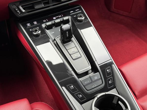 Porsche 911 VIII (992) с пробегом 2020 года, цена 15 990 000 рублей, 16023 км, купе, Автокод Объявления