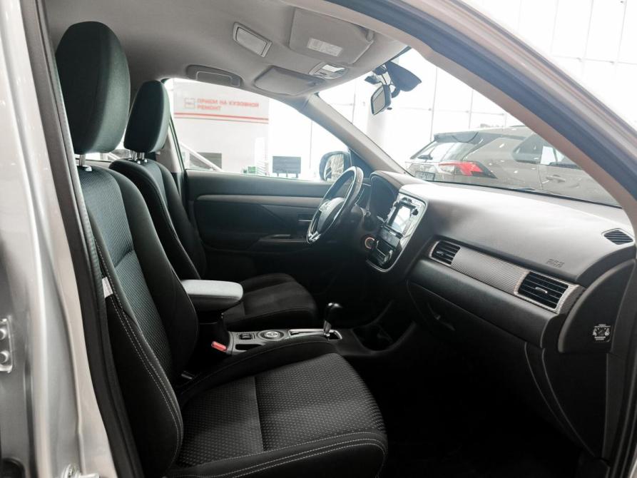 Mitsubishi Outlander III Рестайлинг 2 Казань  - изображение 13