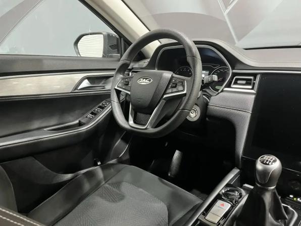 JAC J7 I с пробегом 2022 года, цена 1 145 000 рублей, 93940 км, лифтбек, Автокод Объявления