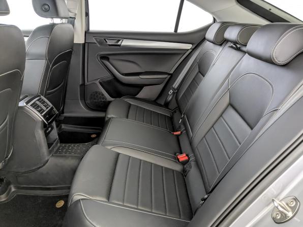 Skoda Superb III Рестайлинг с пробегом 2025 года, цена 3 165 000 рублей, 18112 км, лифтбек, Автокод Объявления