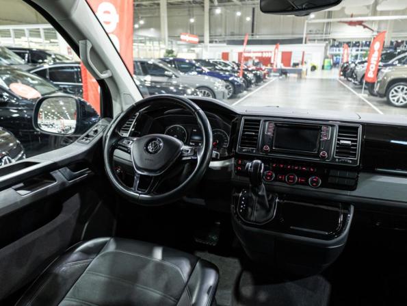 Volkswagen Multivan T6 с пробегом 2019 года, цена 3 400 000 рублей, 182217 км, минивэн, Автокод Объявления