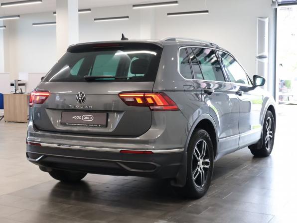 Volkswagen Tiguan II Рестайлинг с пробегом 2021 года, цена 2 250 000 рублей, 129490 км, внедорожник, Автокод Объявления