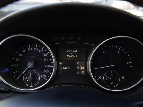 Mercedes-Benz M-Класс II (W164) Рестайлинг с пробегом 2008 года, цена 898 000 рублей, 254357 км, внедорожник, Автокод Объявления