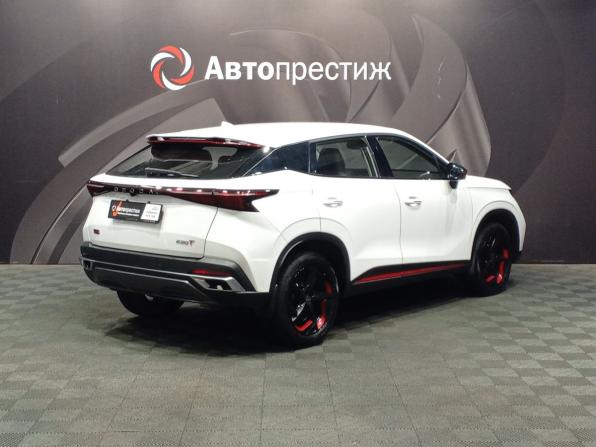 Omoda C5 I с пробегом 2023 года, цена 1 699 000 рублей, 34483 км, внедорожник, Автокод Объявления