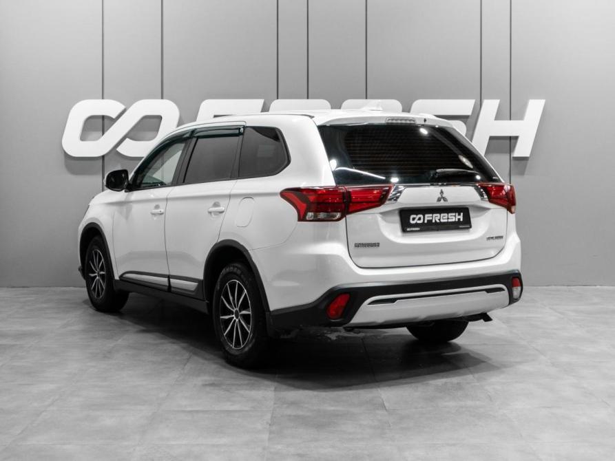 Mitsubishi Outlander III Рестайлинг 3 Тюмень  - изображение 2