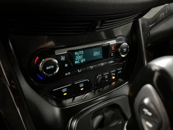 Ford Kuga II с пробегом 2014 года, цена 1 495 000 рублей, 70626 км, внедорожник, Автокод Объявления