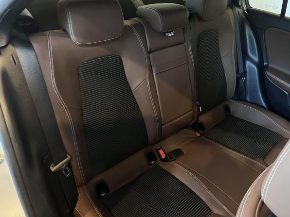 Mercedes-Benz A-Класс IV (W177) с пробегом 2019 года, цена 2 390 000 рублей, 106022 км, седан, Автокод Объявления