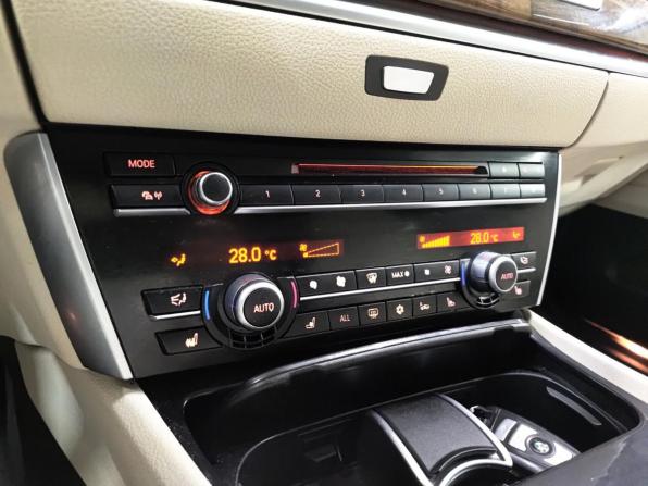 BMW 5 серии VI (F10/F11/F07) с пробегом 2010 года, цена 1 230 000 рублей, 204393 км, лифтбек, Автокод Объявления