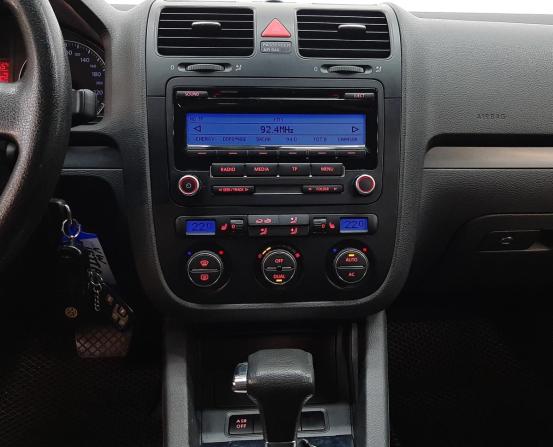 Volkswagen Jetta V с пробегом 2009 года, цена 510 000 рублей, 236678 км, седан, Автокод Объявления