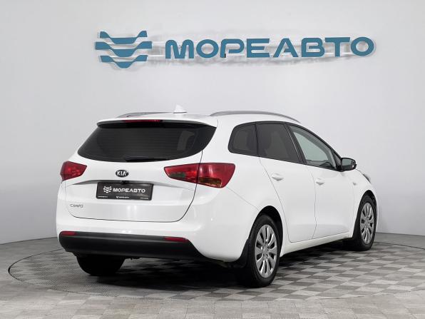 Kia Ceed II Рестайлинг с пробегом 2017 года, цена 1 590 000 рублей, 159000 км, универсал, Автокод Объявления