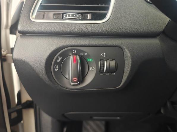 Audi Q3 I (8U) Рестайлинг с пробегом 2015 года, цена 1 920 000 рублей, 147000 км, внедорожник, Автокод Объявления