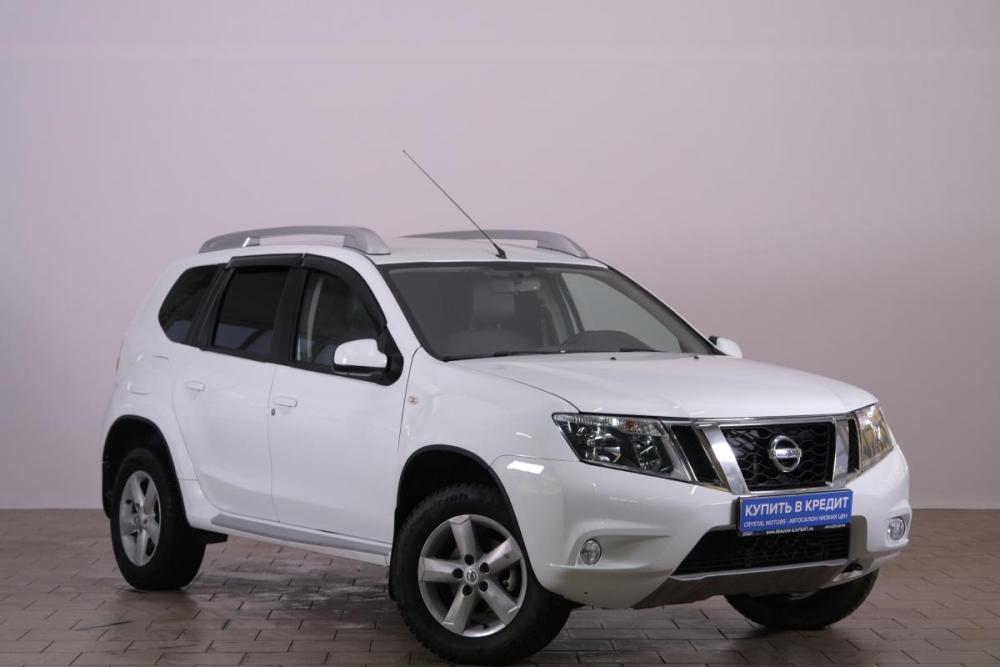 Nissan Terrano III (D10) Омск  - изображение 1