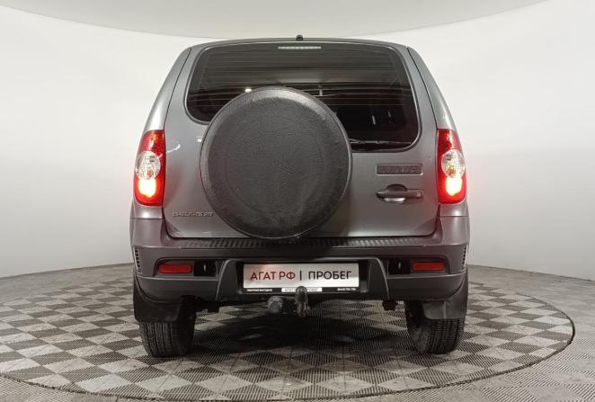 Chevrolet Niva I Рестайлинг с пробегом 2018 года, цена 850 000 рублей, 64052 км, внедорожник, Автокод Объявления