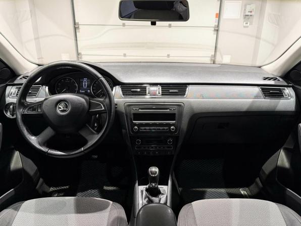 Skoda Rapid I с пробегом 2013 года, цена 701 329 рублей, 252893 км, лифтбек, Автокод Объявления