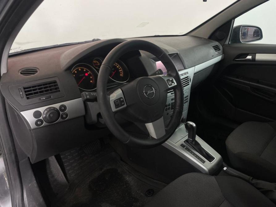 Opel Astra H Рестайлинг Воронеж  - изображение 7