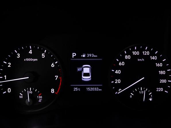 Hyundai Solaris II с пробегом 2018 года, цена 1 300 000 рублей, 152025 км, седан, Автокод Объявления