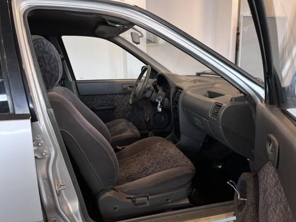 Suzuki Swift II Рестайлинг с пробегом 2002 года, цена 115 000 рублей, 40509 км, седан, Автокод Объявления