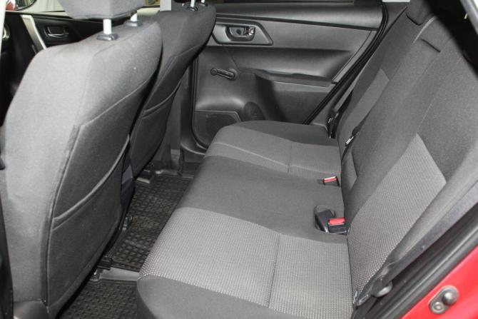 Toyota Auris II с пробегом 2013 года, цена 1 150 000 рублей, 122691 км, хэтчбек, Автокод Объявления