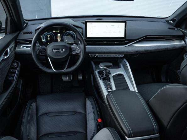 Geely Preface I (China Market) Рестайлинг с пробегом 2023 года, цена 2 599 000 рублей, 5463 км, седан, Автокод Объявления