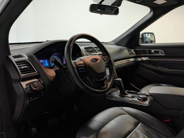 Ford Explorer V Рестайлинг 2 с пробегом 2019 года, цена 4 200 000 рублей, 32576 км, внедорожник, Автокод Объявления