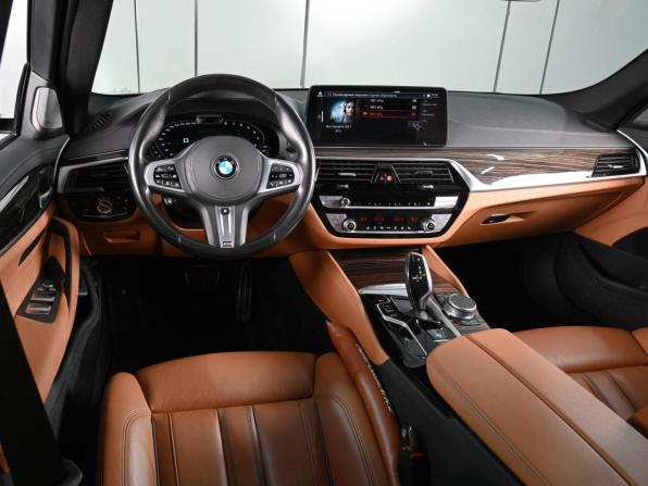 BMW 5 серии VII (G30/G31/G38) Рестайлинг с пробегом 2020 года, цена 4 830 000 рублей, 72910 км, седан, Автокод Объявления