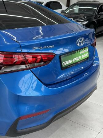 Hyundai Solaris II с пробегом 2017 года, цена 1 349 000 рублей, 131500 км, седан, Автокод Объявления