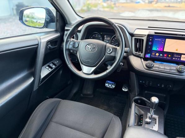 Toyota RAV4 IV (XA40) Рестайлинг с пробегом 2017 года, цена 1 995 000 рублей, 244000 км, внедорожник, Автокод Объявления
