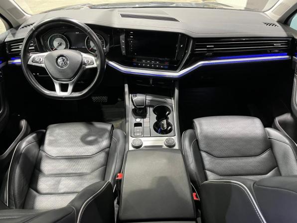 Volkswagen Touareg III с пробегом 2020 года, цена 4 450 000 рублей, 199674 км, внедорожник, Автокод Объявления