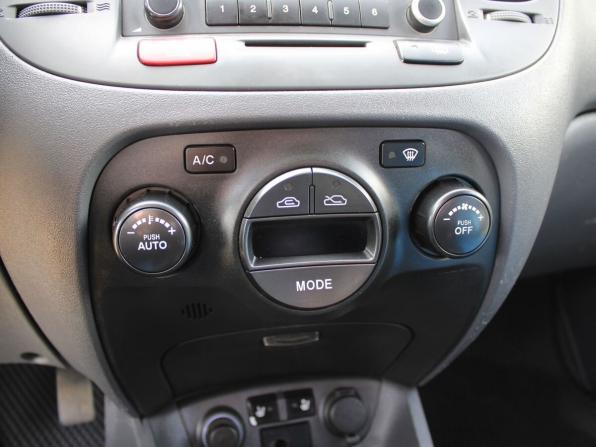 Kia Rio II Рестайлинг с пробегом 2011 года, цена 399 000 рублей, 234956 км, хэтчбек, Автокод Объявления