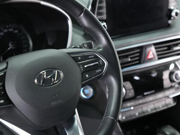 Hyundai Santa Fe IV с пробегом 2019 года, цена 3 220 000 рублей, 41223 км, внедорожник, Автокод Объявления