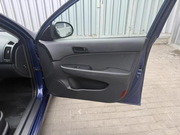 Hyundai i30 I Рестайлинг с пробегом 2010 года, цена 695 000 рублей, 265609 км, хэтчбек, Автокод Объявления