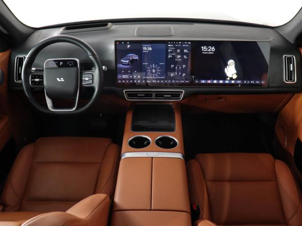 Li Auto (Lixiang) L7 I Рестайлинг с пробегом 2024 года, цена 6 199 000 рублей, 28960 км, внедорожник, Автокод Объявления