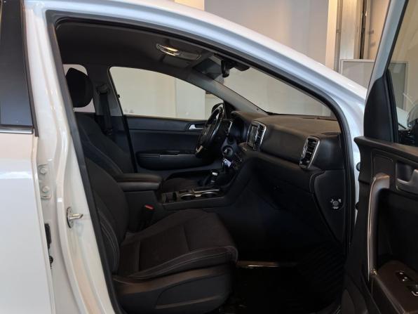 Kia Sportage IV с пробегом 2017 года, цена 1 690 000 рублей, 181269 км, внедорожник, Автокод Объявления