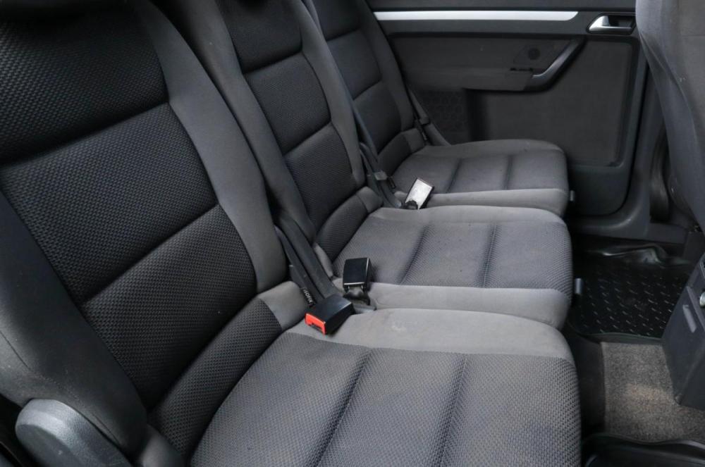 Volkswagen Touran I Рестайлинг 2 Челябинск  - изображение 17
