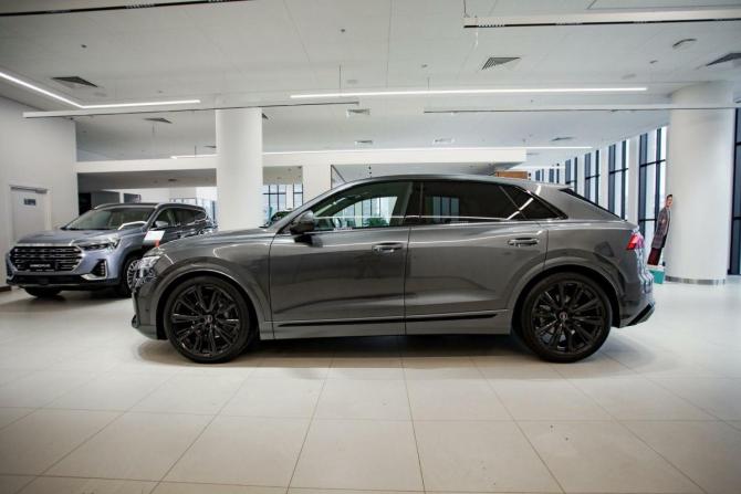 Новый Audi Q8 I (4M) Рестайлинг 2024 года, цена 15 000 000 рублей, внедорожник, Автокод Объявления