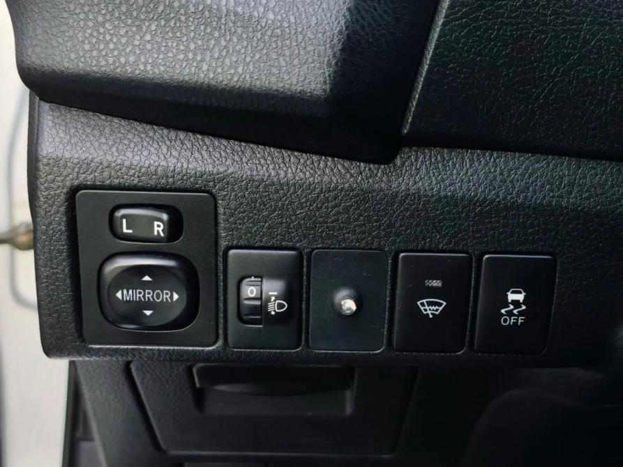 Toyota Corolla XI (E160 E170 E180) Санкт-Петербург  - изображение 13