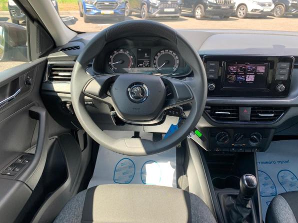 Skoda Rapid II с пробегом 2020 года, цена 1 527 600 рублей, 81773 км, лифтбек, Автокод Объявления