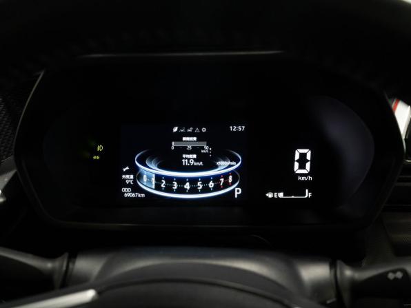 Toyota Raize I с пробегом 2020 года, цена 1 585 000 рублей, 70000 км, внедорожник, Автокод Объявления