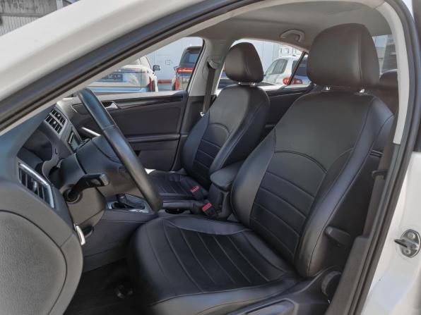 Volkswagen Jetta VI с пробегом 2013 года, цена 849 000 рублей, 233218 км, седан, Автокод Объявления