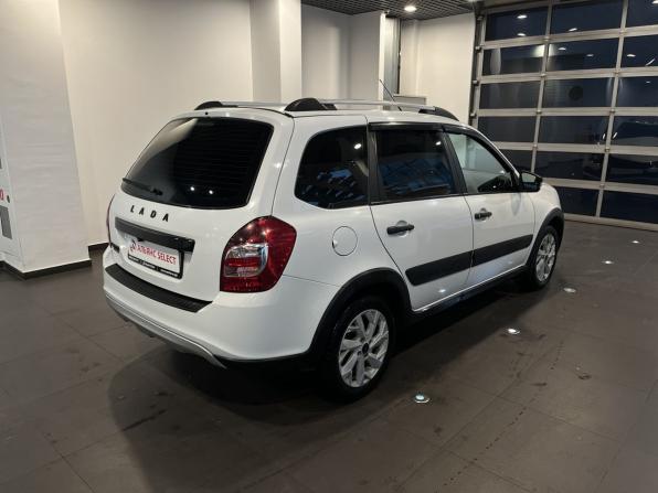 Lada (ВАЗ) Granta I Рестайлинг с пробегом 2023 года, цена 940 000 рублей, 60032 км, универсал, Автокод Объявления