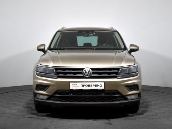 Volkswagen Tiguan II с пробегом 2018 года, цена 2 376 000 рублей, 182999 км, внедорожник, Автокод Объявления