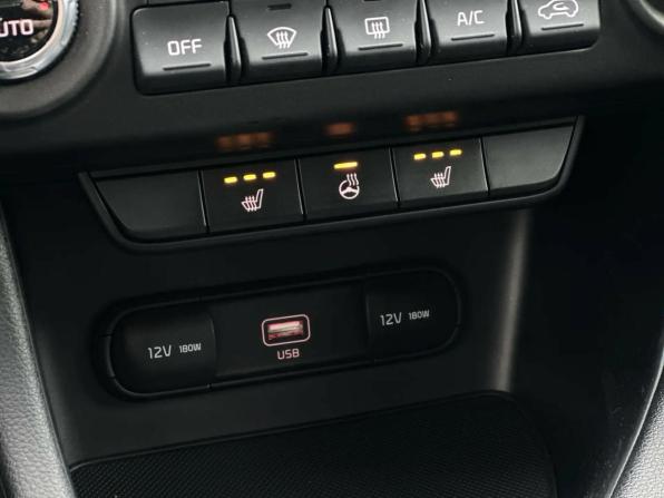 Kia Sportage IV Рестайлинг с пробегом 2019 года, цена 2 169 000 рублей, 52000 км, внедорожник, Автокод Объявления