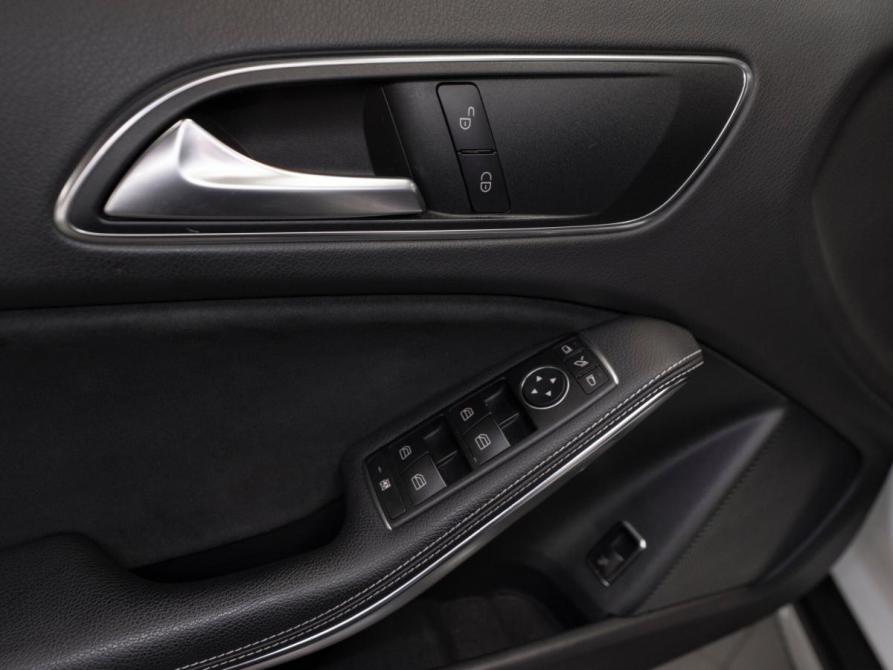 Mercedes-Benz GLA I (X156) Рестайлинг Москва  - изображение 18