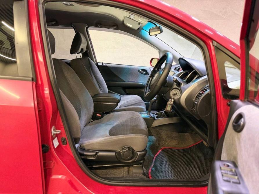 Honda Fit I Новосибирск  - изображение 13