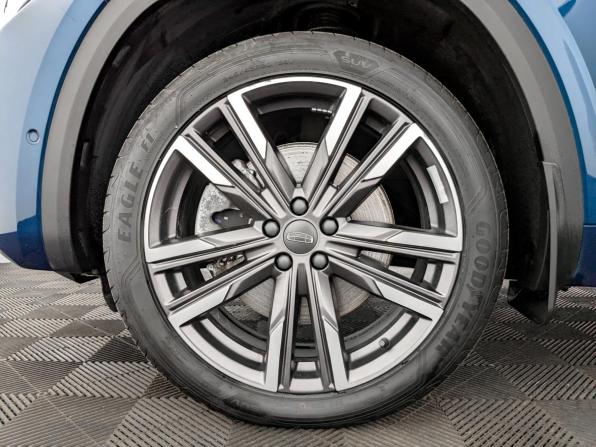 Geely Monjaro I с пробегом 2024 года, цена 3 500 000 рублей, 31412 км, внедорожник, Автокод Объявления