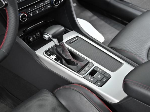 Kia Optima IV с пробегом 2018 года, цена 1 849 000 рублей, 113000 км, седан, Автокод Объявления