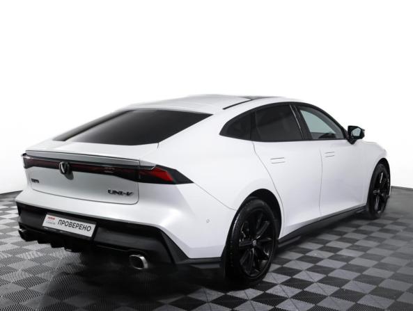Changan UNI-V I с пробегом 2024 года, цена 2 298 000 рублей, 11173 км, лифтбек, Автокод Объявления