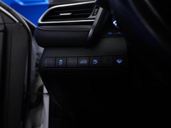 Toyota Camry VIII (XV70) с пробегом 2018 года, цена 2 277 088 рублей, 166921 км, седан, Автокод Объявления