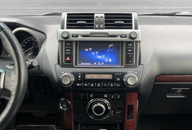 Toyota Land Cruiser Prado 150 Series Рестайлинг 1 с пробегом 2016 года, цена 4 190 000 рублей, 136722 км, внедорожник, Автокод Объявления